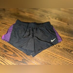 Nike dri fit shorts small black/purple
